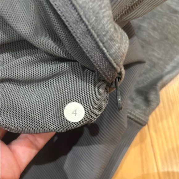 Lululemon gray zip up - Picture 5 of 5